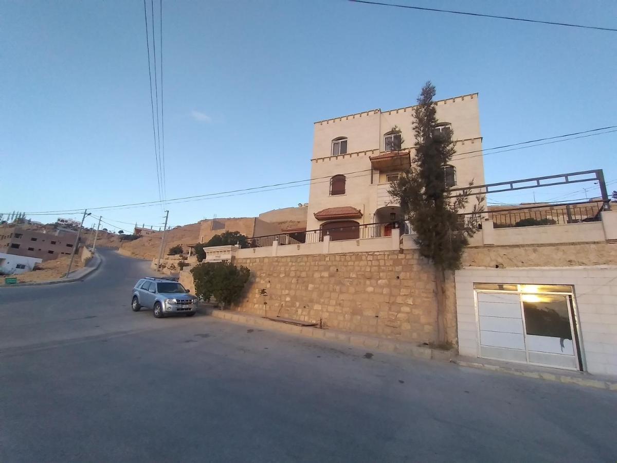 Petra Inn House Wadi Musa Exterior foto